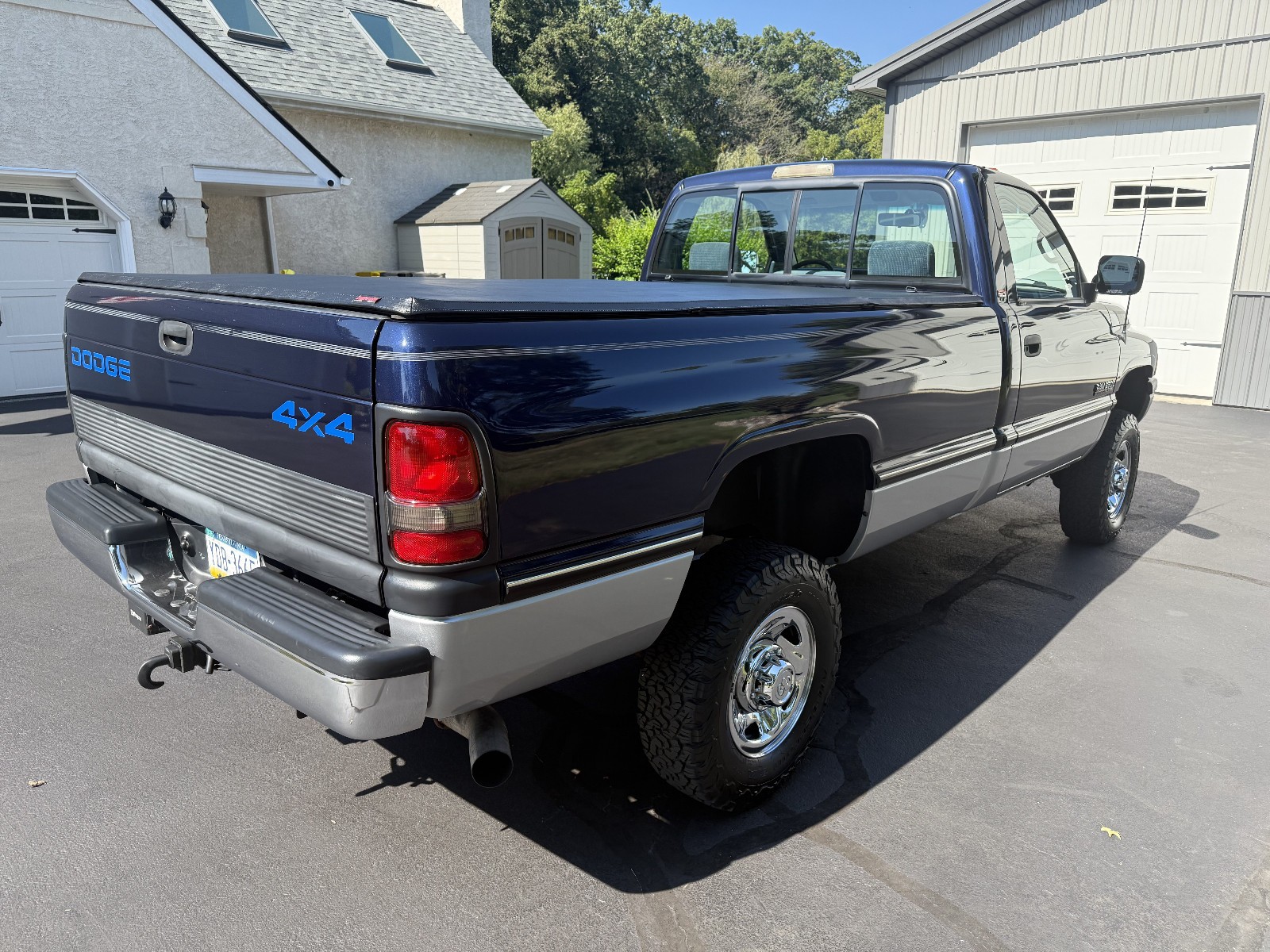 Dodge-Ram-2500-1995-Standard-Cab-Pickup-9