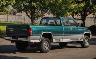 Dodge-Ram-2500-1996-Extended-Cab-Pickup-10