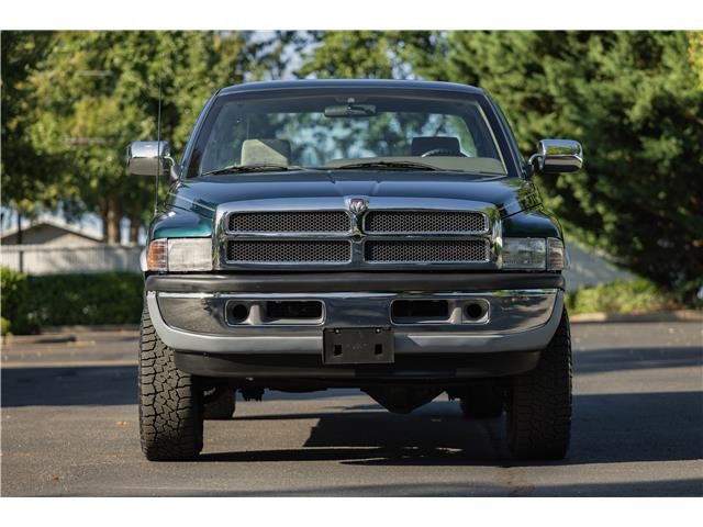 Dodge-Ram-2500-1996-Extended-Cab-Pickup-2