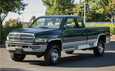 Dodge-Ram-2500-1996-Extended-Cab-Pickup-4