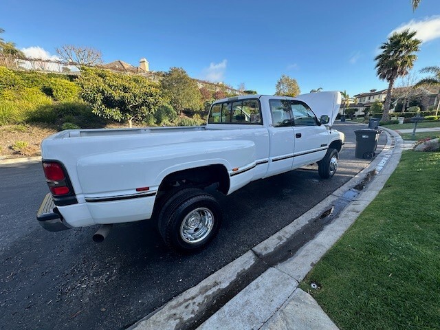 Dodge-Ram-3500-1996-Extended-Cab-Pickup-10