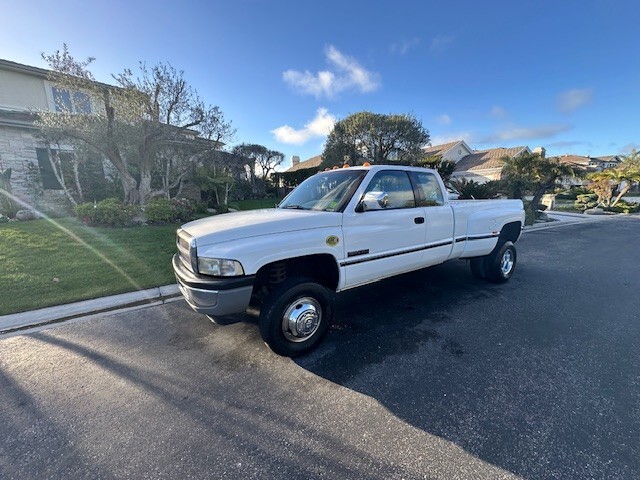 Dodge-Ram-3500-1996-Extended-Cab-Pickup-3