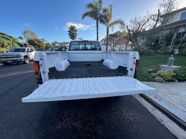 Dodge-Ram-3500-1996-Extended-Cab-Pickup-8