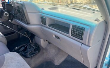 Dodge-Ram-3500-1996-Standard-Cab-Pickup-19