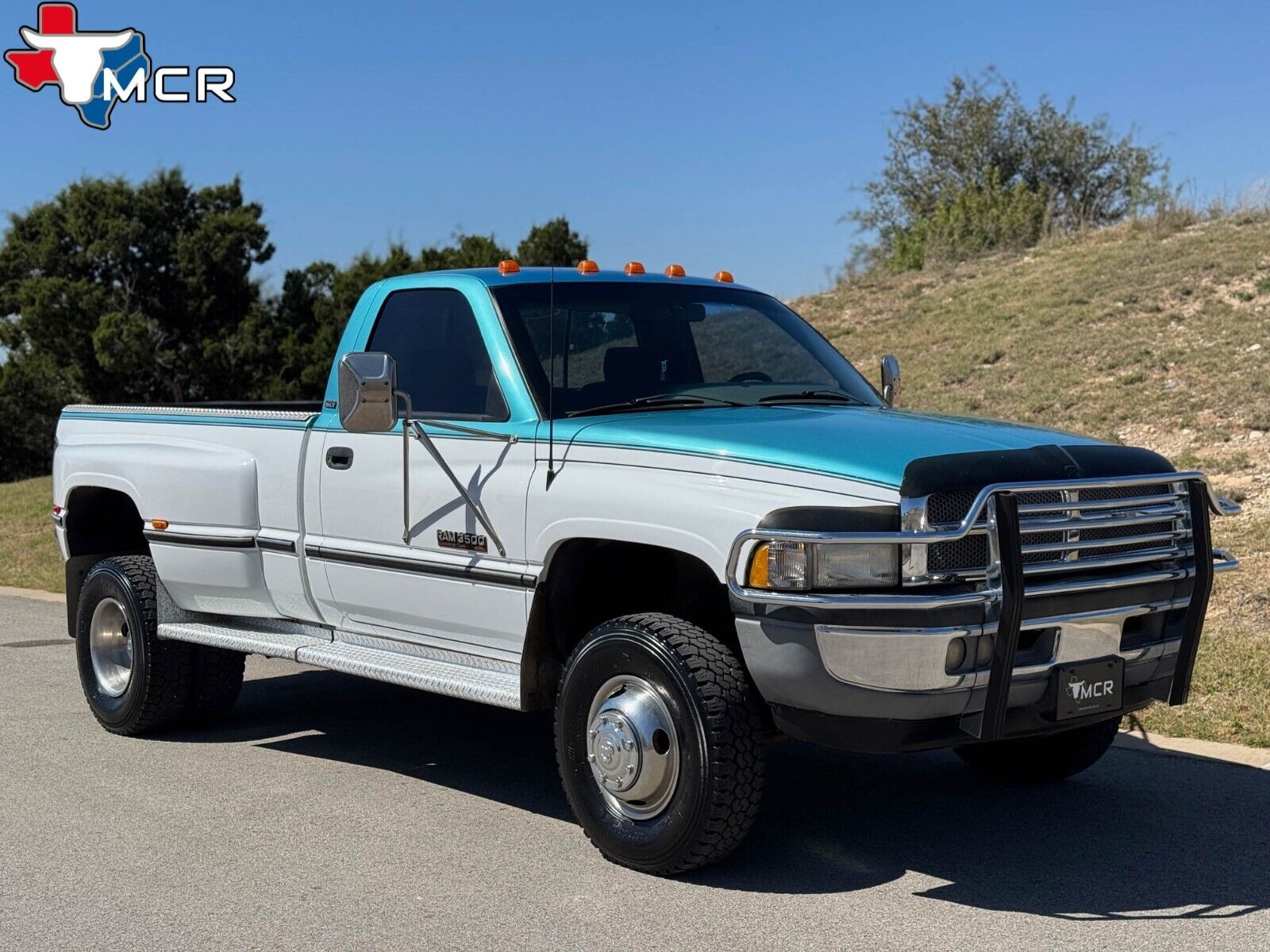 Dodge-Ram-3500-1996-Standard-Cab-Pickup-3