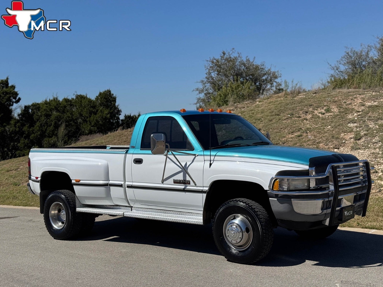 Dodge-Ram-3500-1996-Standard-Cab-Pickup-4