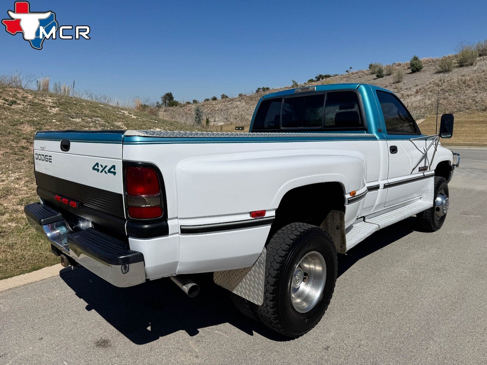 Dodge-Ram-3500-1996-Standard-Cab-Pickup-6