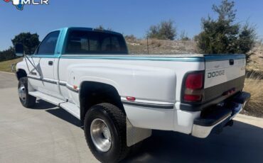 Dodge-Ram-3500-1996-Standard-Cab-Pickup-9