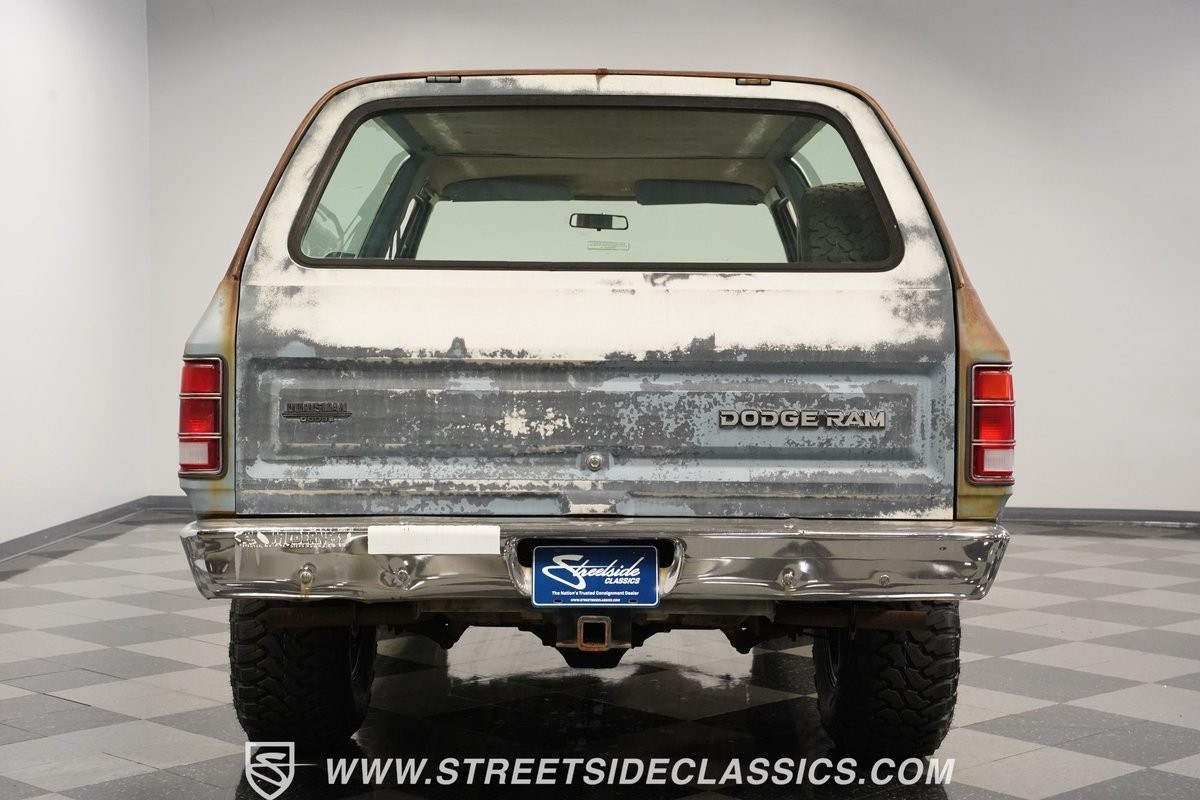 Dodge-Ramcharger-1982-SUV-10
