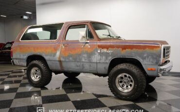 Dodge-Ramcharger-1982-SUV-15
