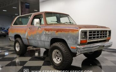 Dodge-Ramcharger-1982-SUV-16