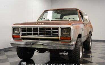 Dodge-Ramcharger-1982-SUV-18