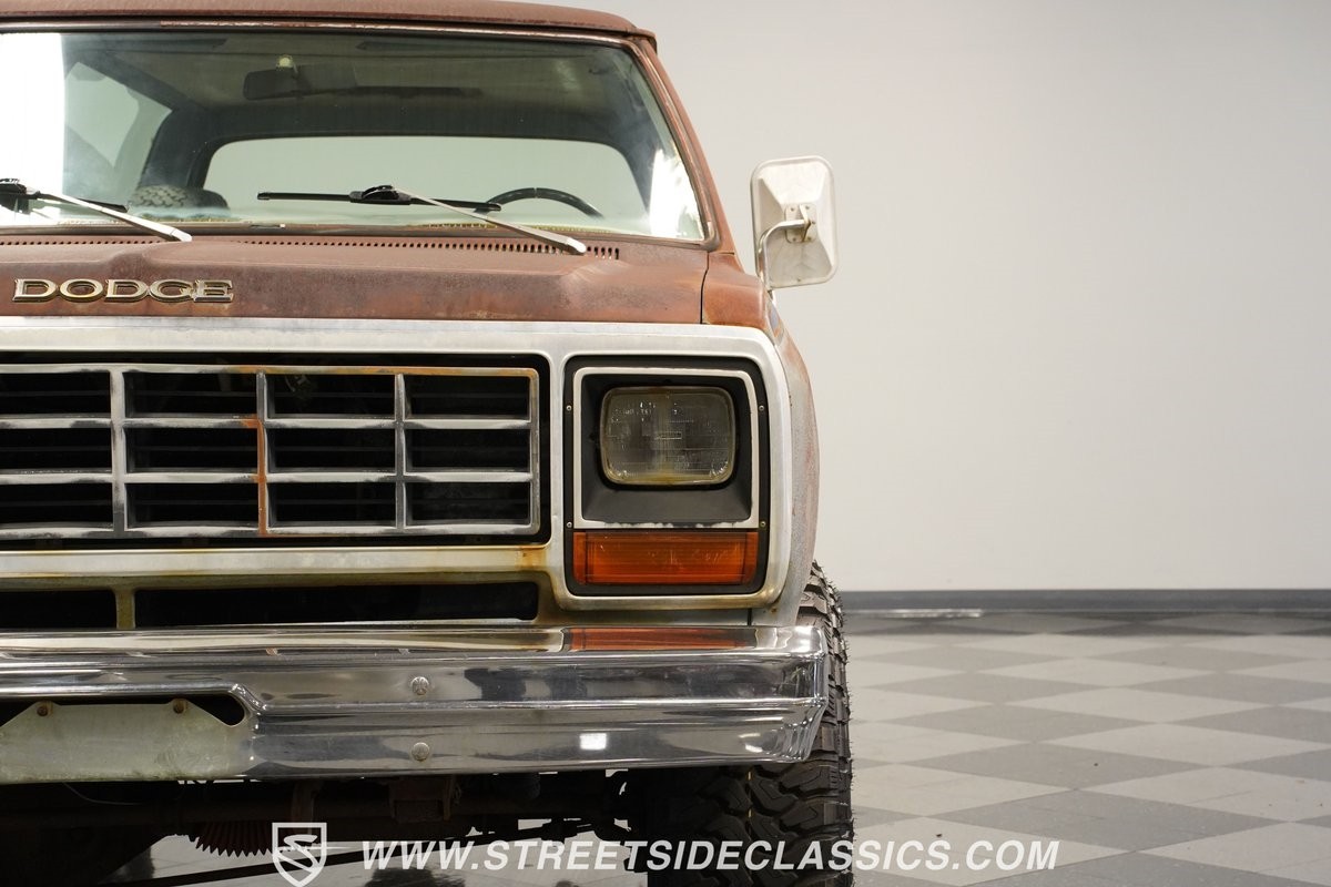 Dodge-Ramcharger-1982-SUV-20