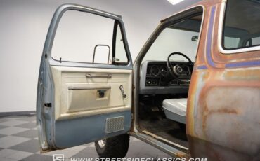 Dodge-Ramcharger-1982-SUV-36