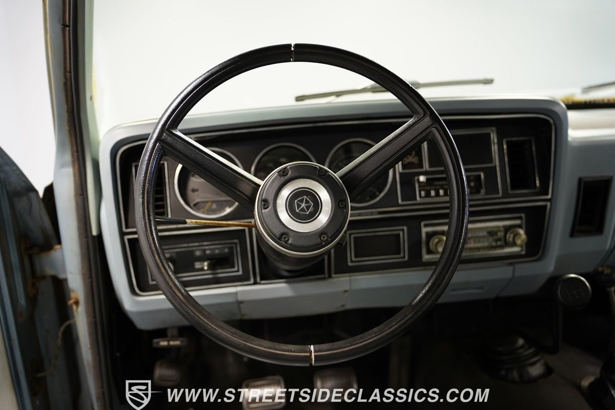 Dodge-Ramcharger-1982-SUV-39