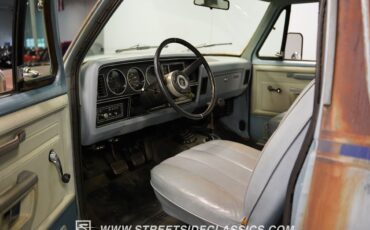Dodge-Ramcharger-1982-SUV-4