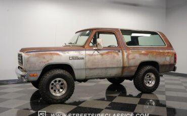 Dodge-Ramcharger-1982-SUV-6