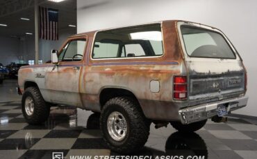 Dodge-Ramcharger-1982-SUV-9