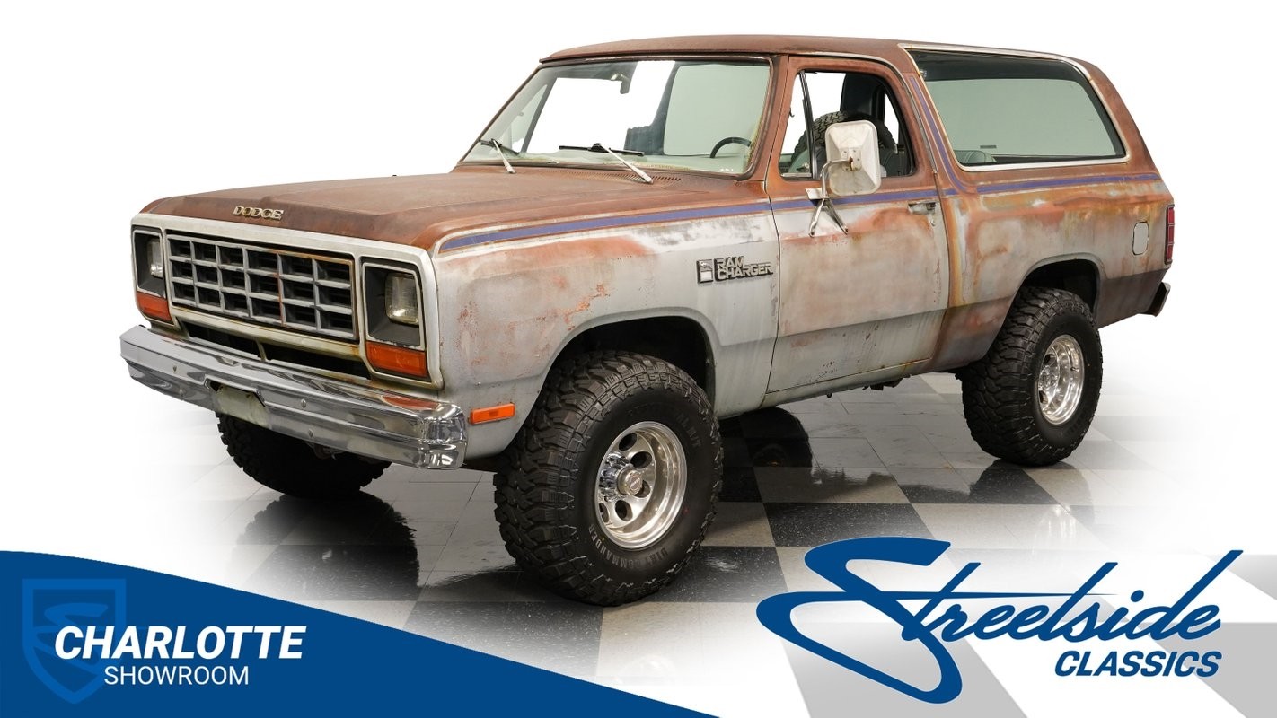 Dodge-Ramcharger-1982-SUV