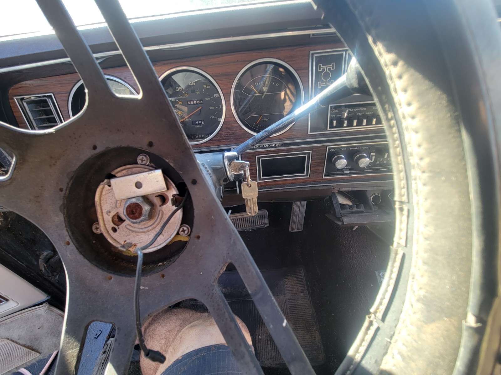 Dodge-Ramcharger-1983-SUV-33