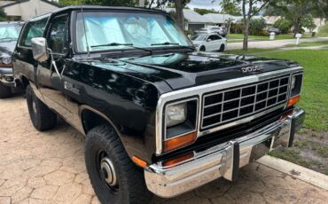 Dodge-Ramcharger-1985-Utility-1
