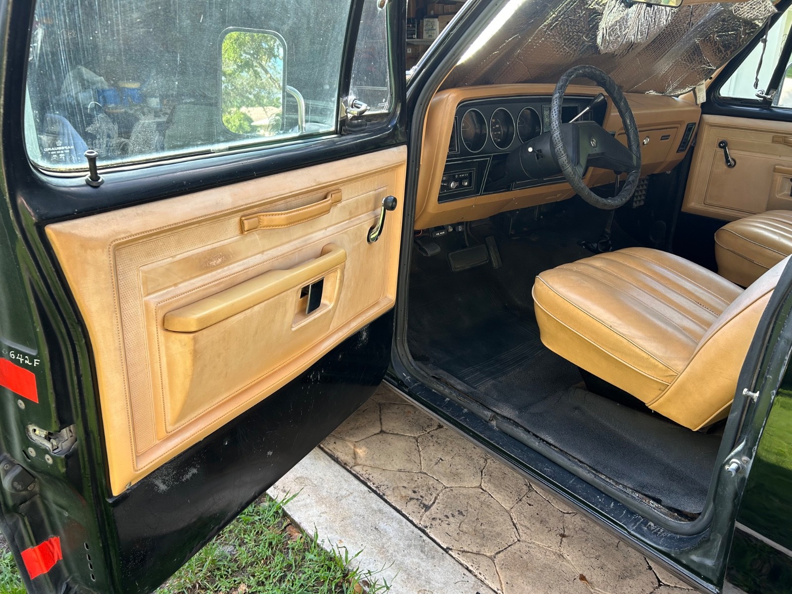Dodge-Ramcharger-1985-Utility-14