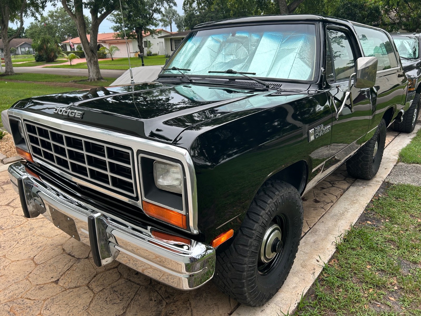 Dodge-Ramcharger-1985-Utility