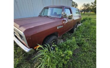 Dodge-Ramcharger-1987-Red-Red-5
