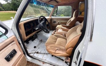 Dodge-Ramcharger-1989-SUV-18