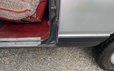 Dodge-Ramcharger-4wd-1987-Red-15