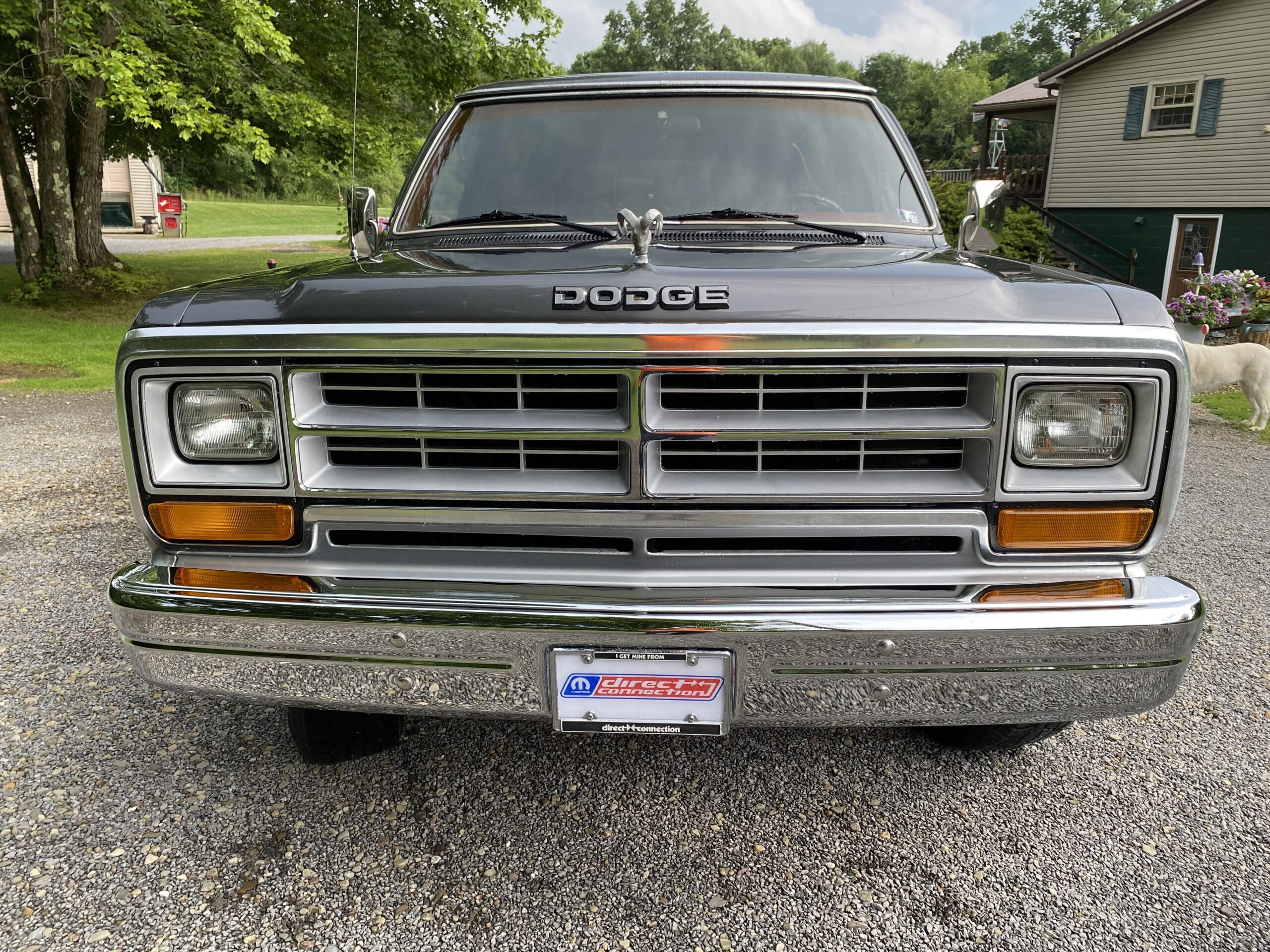 Dodge-Ramcharger-4wd-1987-Red-9