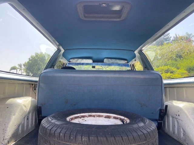 Dodge-Ramcharger-aw-100-4wd-1985-Blue-Blue-2