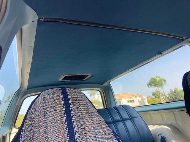 Dodge-Ramcharger-aw-100-4wd-1985-Blue-Blue-4