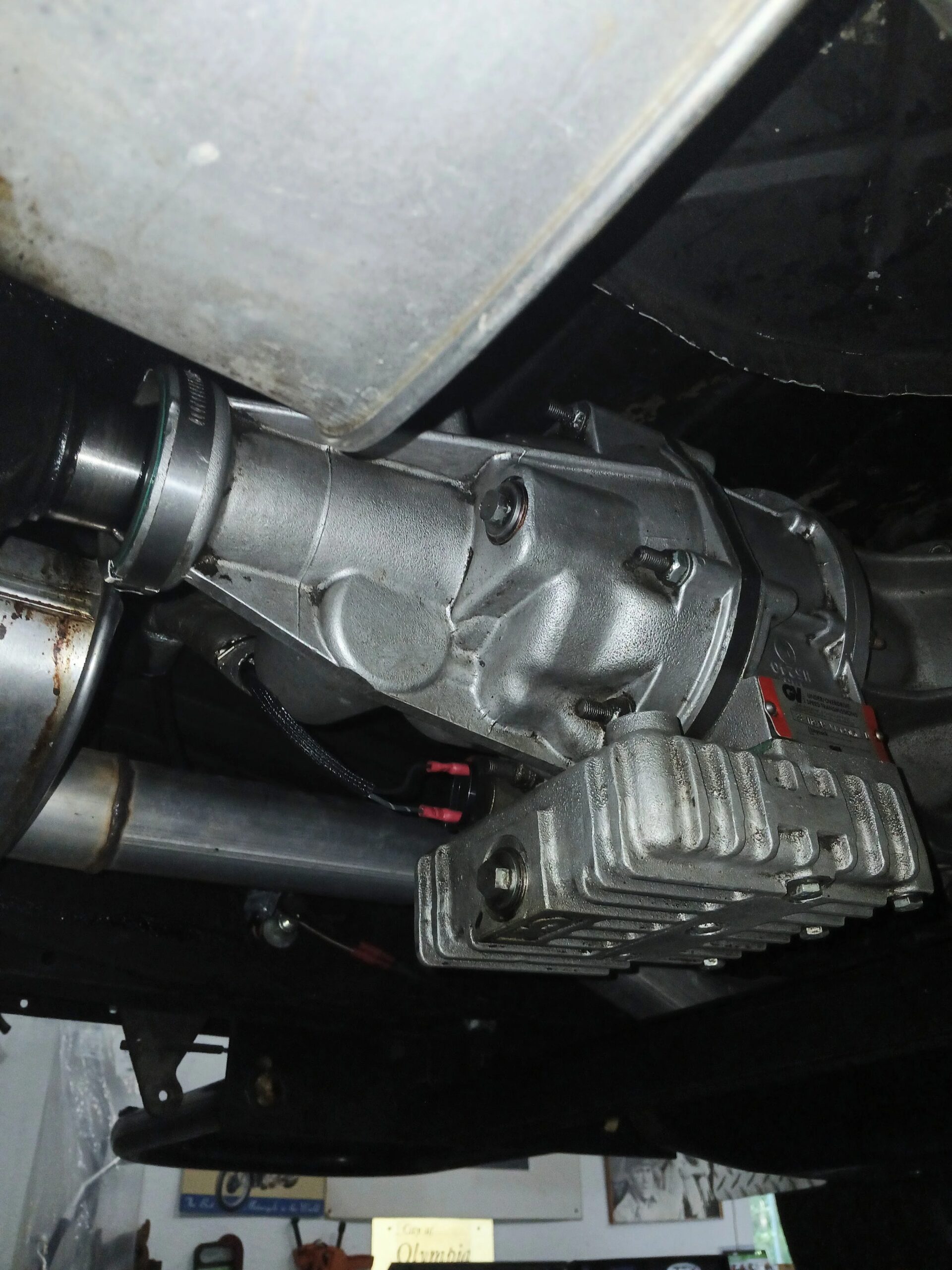 Dodge-Ramcharger-aw-100-4wd-1986-Silver-Red-26
