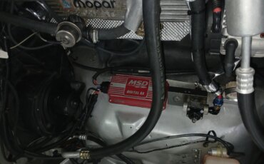 Dodge-Ramcharger-aw-100-4wd-1986-Silver-Red-28