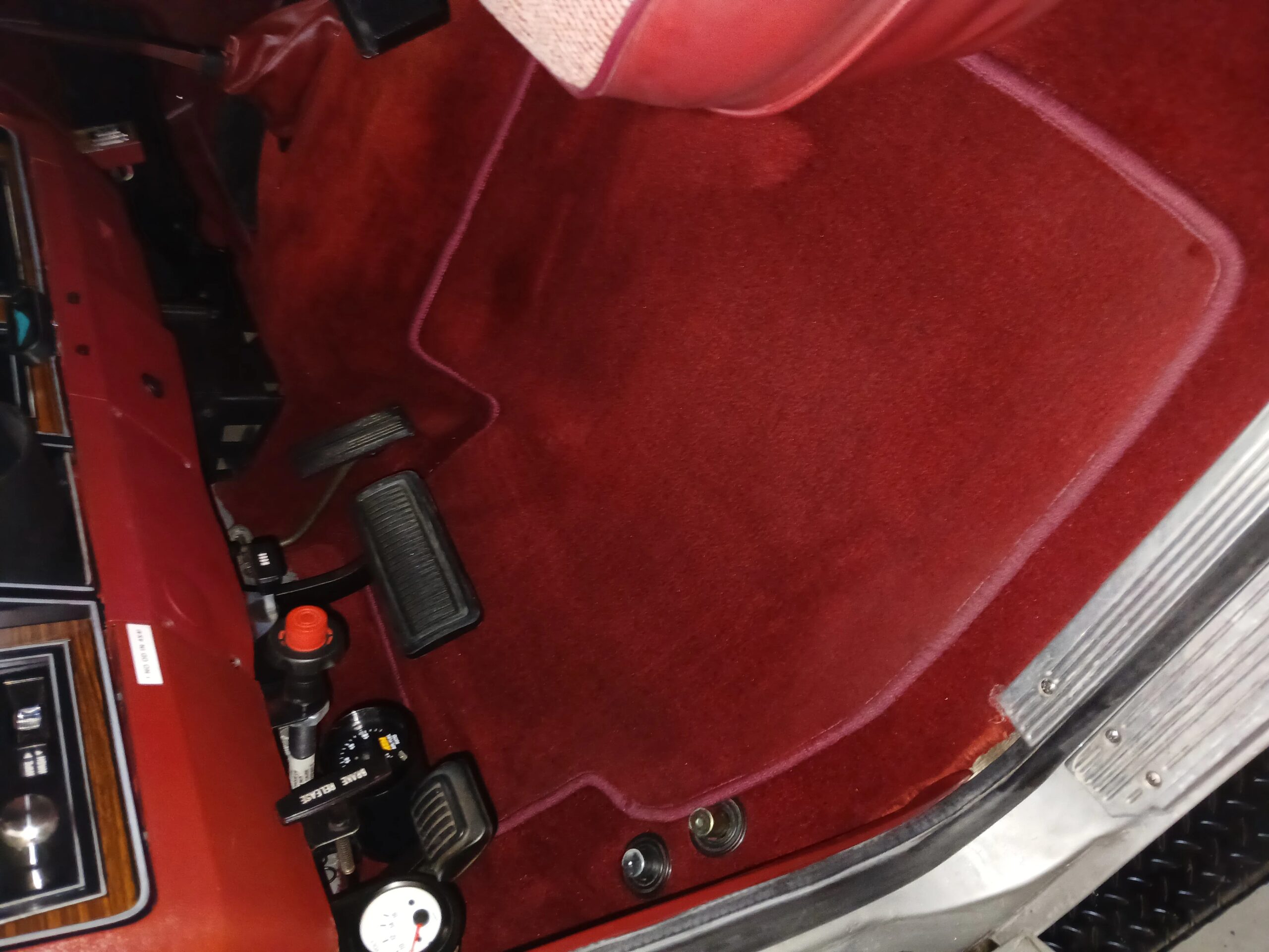 Dodge-Ramcharger-aw-100-4wd-1986-Silver-Red-8