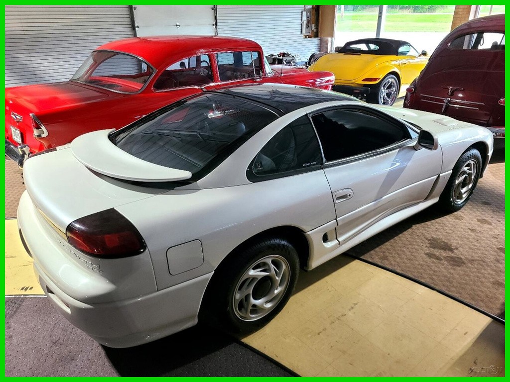 Dodge-Stealth-1991-Hatchback