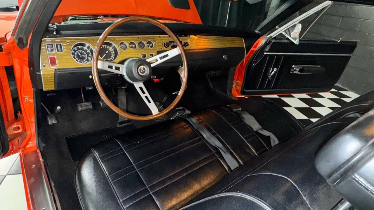 Dodge-Super-Bee-1970-Coupe-1