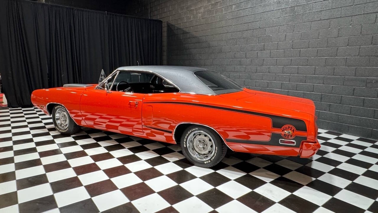 Dodge-Super-Bee-1970-Coupe-11