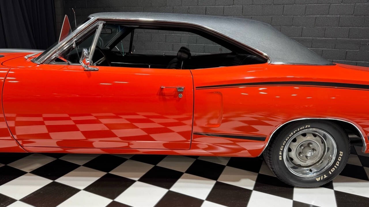 Dodge-Super-Bee-1970-Coupe-25