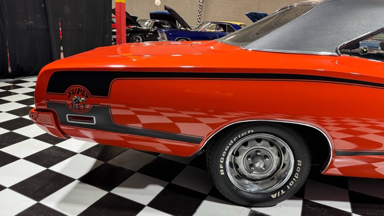 Dodge-Super-Bee-1970-Coupe-32