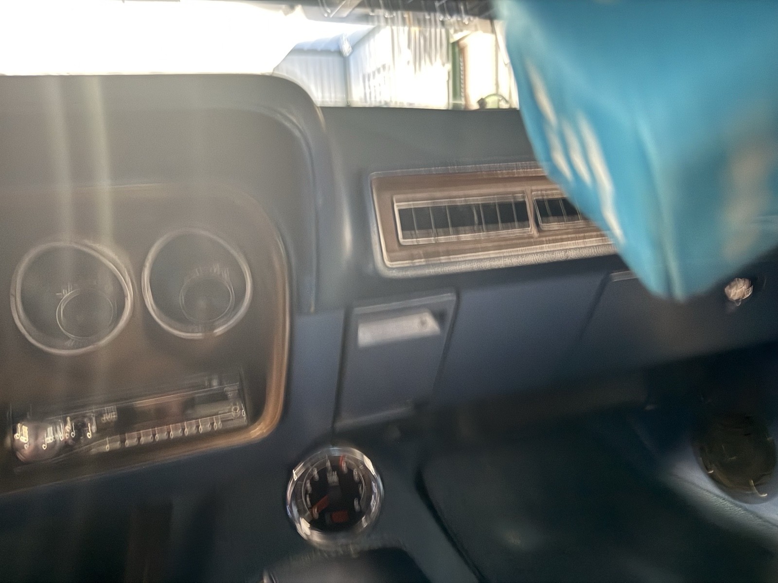 Dodge-Super-Bee-1971-11