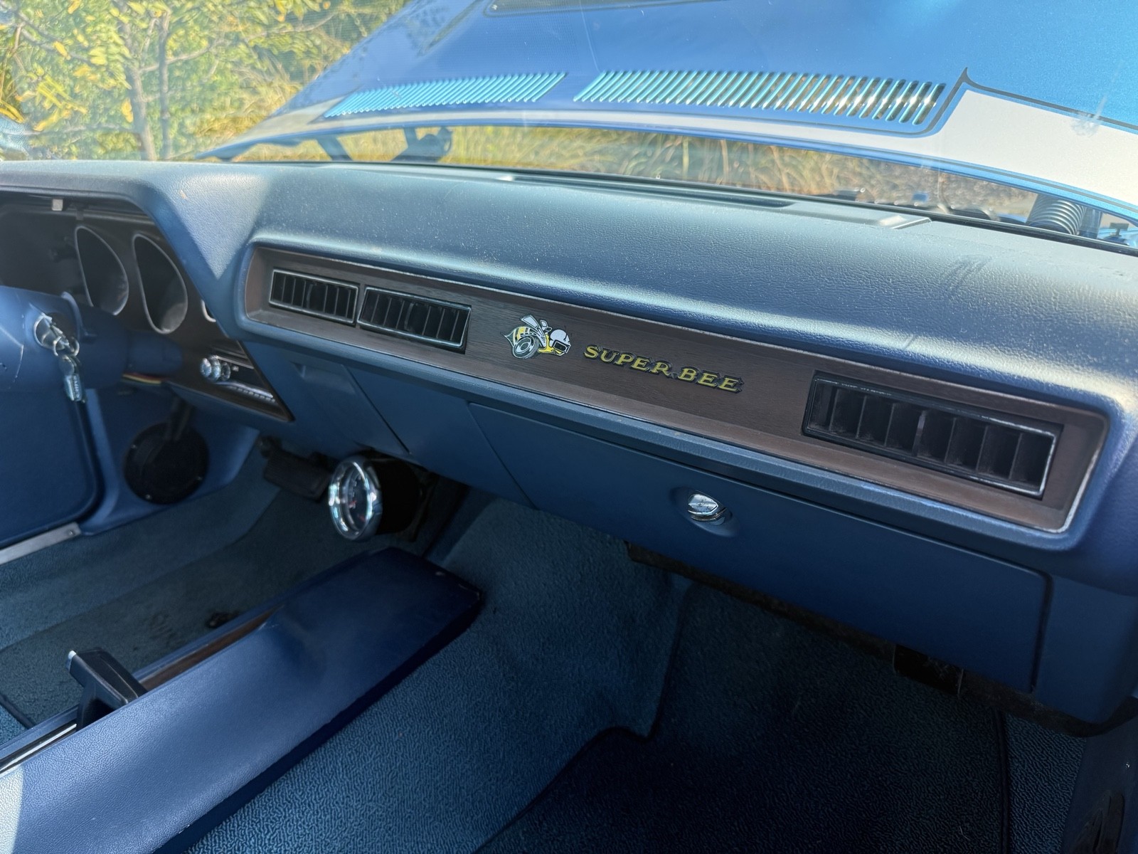 Dodge-Super-Bee-1971-16