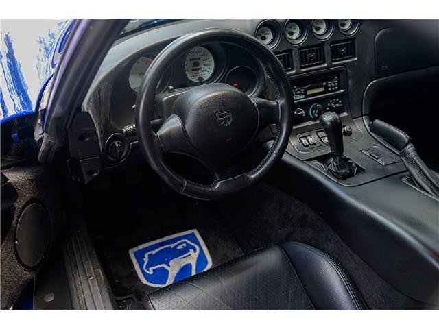 Dodge-Viper-1996-COUPE-15