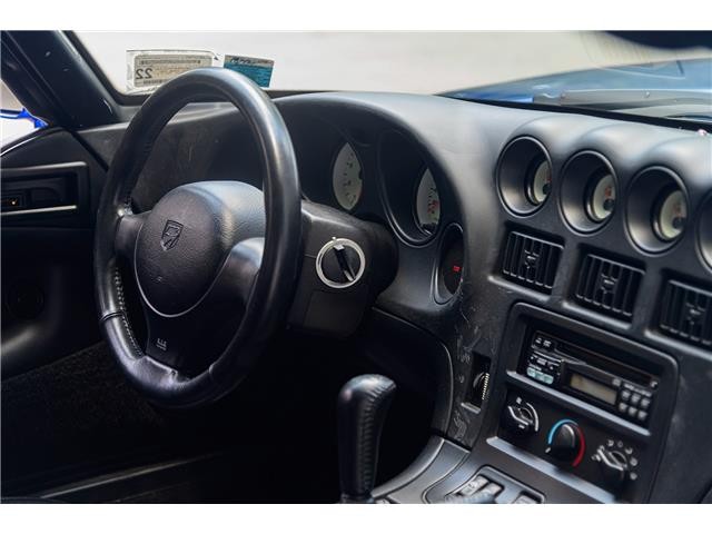 Dodge-Viper-1996-COUPE-17