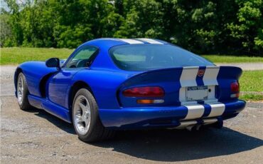 Dodge-Viper-1996-COUPE-2