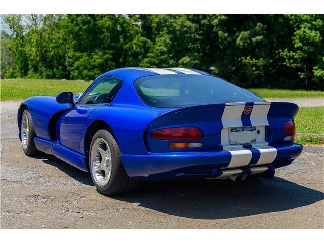Dodge-Viper-1996-COUPE-2