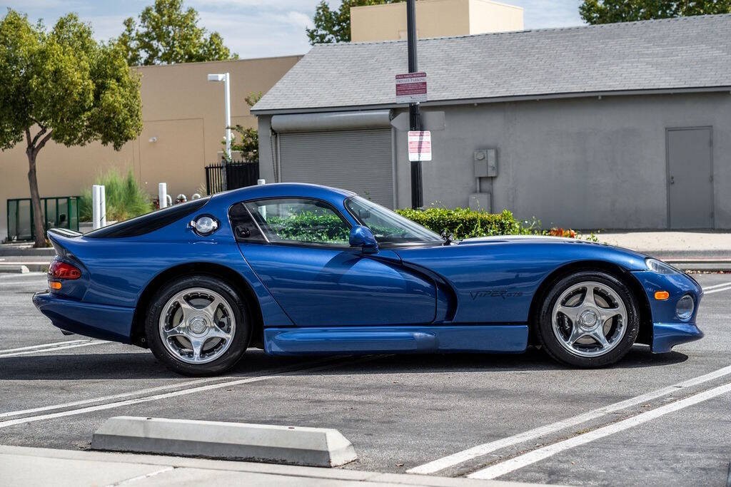 Dodge-Viper-1996-Coupe-10