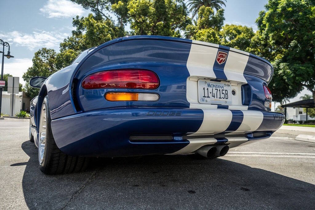 Dodge-Viper-1996-Coupe-21
