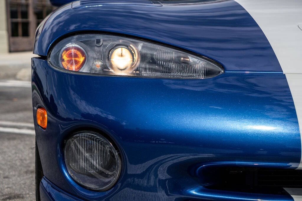 Dodge-Viper-1996-Coupe-33